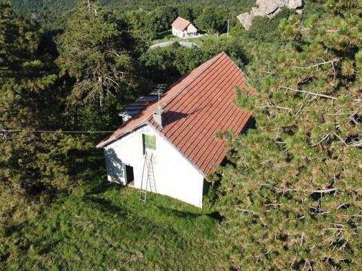 Haus zum Kauf 85.000 € 3 Zimmer 147 m² 20.000 m² Grundstück frei ab sofort Urbe 17048