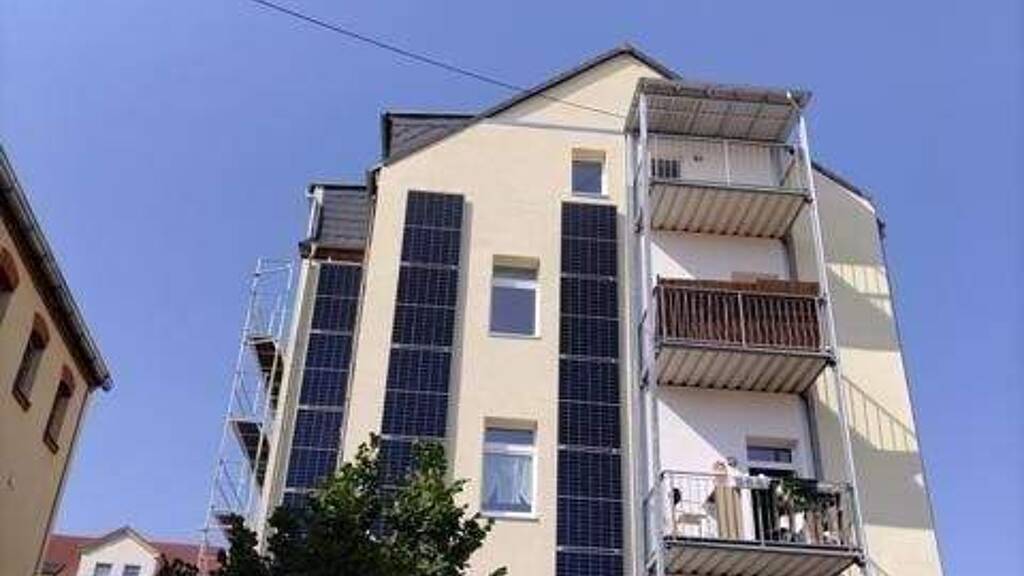 Wohnung zur Miete 445 € 3 Zimmer 81 m² 2. Geschoss frei ab sofort Johannisstr.13 Werdau 08412