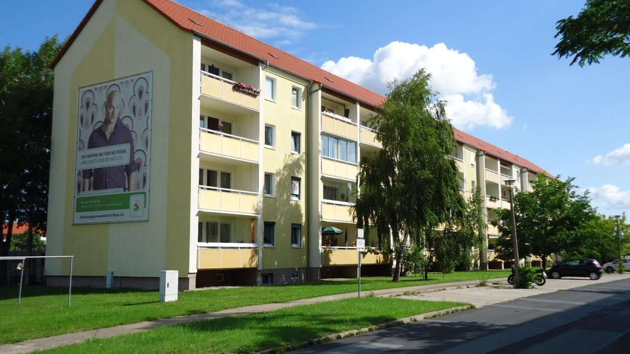 Wohnung zur Miete 408 € 3 Zimmer 68,1 m²<br/>Wohnfläche 2.<br/>Geschoss Cottbuser Str. 4 Weida Riesa 01587