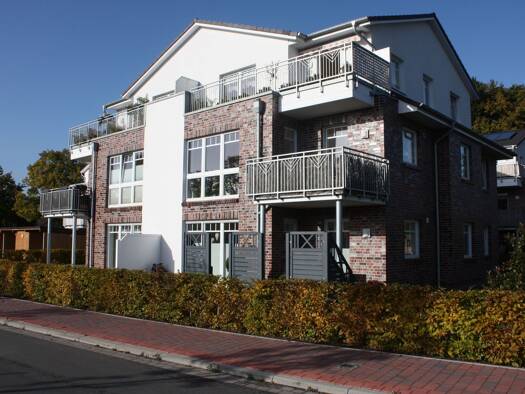 Wohnung zur Miete 850 € 3 Zimmer 77,9 m² Geschoss 1/3 frei ab 01.10.2026 Georg-Theilmann-Straße 24 Metjendorf Wiefelstede 26215