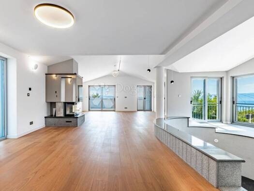 Einfamilienhaus zum Kauf 1 € 16 Zimmer 525 m² Kraljevica Kraljevica 51262