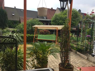Haus zum Kauf provisionsfrei 135.000 € 7 Zimmer 190 m² 975 m² Grundstück Geringswalde Geringswalde 09326