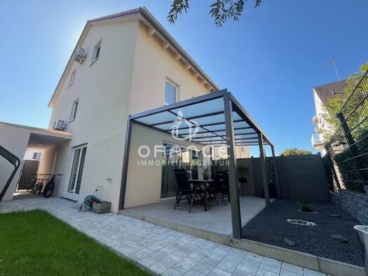 Reihenendhaus zum Kauf 565.000 € 4 Zimmer 124,4 m² 250 m² Grundstück frei ab 01.04.2027 Burglengenfeld 93133
