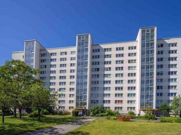 Wohnung zur Miete 420 € 2 Zimmer 50,6 m² 2. Geschoss frei ab 05.03.2026 Berzdorfer Str. 10 Prohlis-Nord Dresden 01239