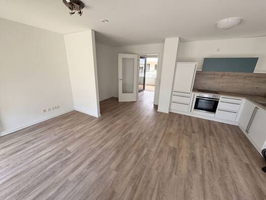 Wohnung zur Miete 680 € 1 Zimmer 48 m² 3. Geschoss frei ab sofort Tunnelstraße 20 Steinbühl Weiterer Innenstadtgürtel Süd 90443