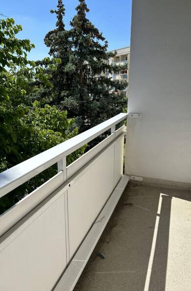 Wohnung zur Miete 375 € 3 Zimmer 60,8 m² 2. Geschoss Brüsseler Straße 32 Südstadt Halle (Saale) 06128