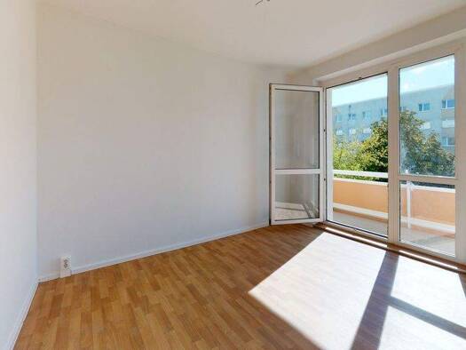 Wohnung zur Miete 400 € 3 Zimmer 56,9 m² 3. Geschoss Murmansker Straße 18c Südstadt Halle 06130