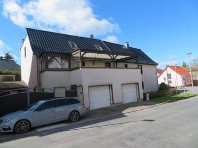 Haus zum Kauf 438.000 € 10 Zimmer 323 m² 737 m² Grundstück frei ab sofort Liebstedt Ilmtal-Weinstraße 99510