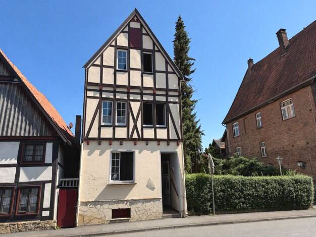 Einfamilienhaus zum Kauf 128.000 € 6 Zimmer 135,4 m² 103 m² Grundstück Warburg Warburg 34414