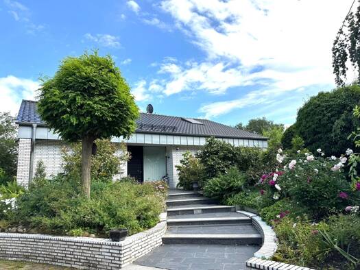 Einfamilienhaus zum Kauf 679.000 € 8 Zimmer 260 m² 1.231 m² Grundstück frei ab sofort Roseneck 3 Heeren-Werve Kamen 59174