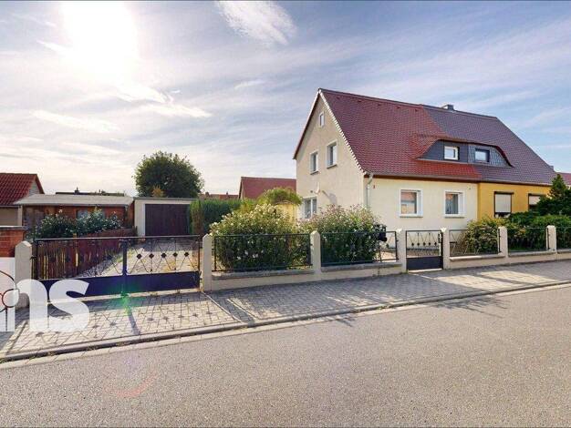 Doppelhaushälfte zum Kauf provisionsfrei 115.000 € 5 Zimmer 90 m² 650 m² Grundstück Alte Siedlung 3 Großgräfendorf Bad Lauchstädt OT Schafstädt 06246