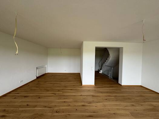 Reihenhaus zur Miete 1.350 € 4 Zimmer 140 m² 481 m² Grundstück frei ab sofort Kagers Straubing 94315