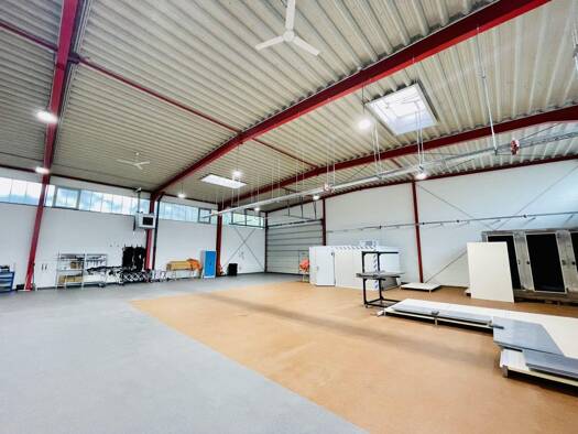 Lagerhalle zur Miete 4.950 € Stadtmitte Oberhausen 46047