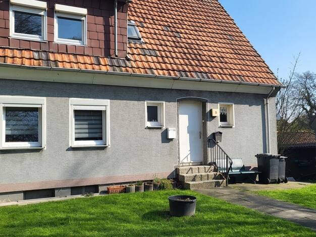 Mehrfamilienhaus zum Kauf provisionsfrei 212.000 € 7 Zimmer 107 m² 872 m² Grundstück Hermann-Löns-Straße 5 Bockum-Hövel Bockum - Hövel 59075