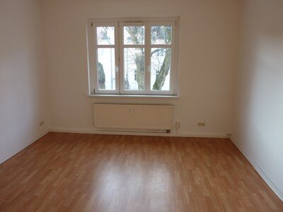 Wohnung zur Miete 359 € 3 Zimmer 67,7 m²<br/>Wohnfläche 1.<br/>Geschoss ab sofort<br/>Verfügbarkeit Fichtestraße 1 Weißenfels Weißenfels 06667