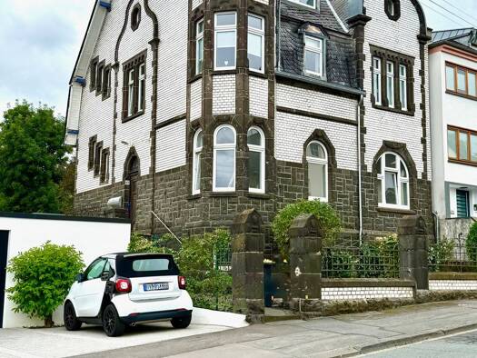 Wohnung zur Miete 665 € 2 Zimmer 74 m² frei ab sofort Mayen 56727