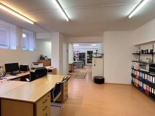 Büro zum Kauf 149.001 € 10 Zimmer 74 m² Bürofläche Trautmannsdorf an der Leitha 2463