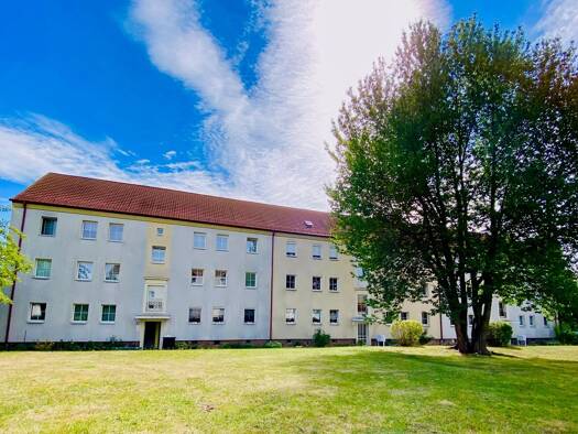 Wohnung zur Miete 335 € 3 Zimmer 63,2 m² Dr.-Gehlmann-Straße 10 Ronneburg Ronneburg 07580
