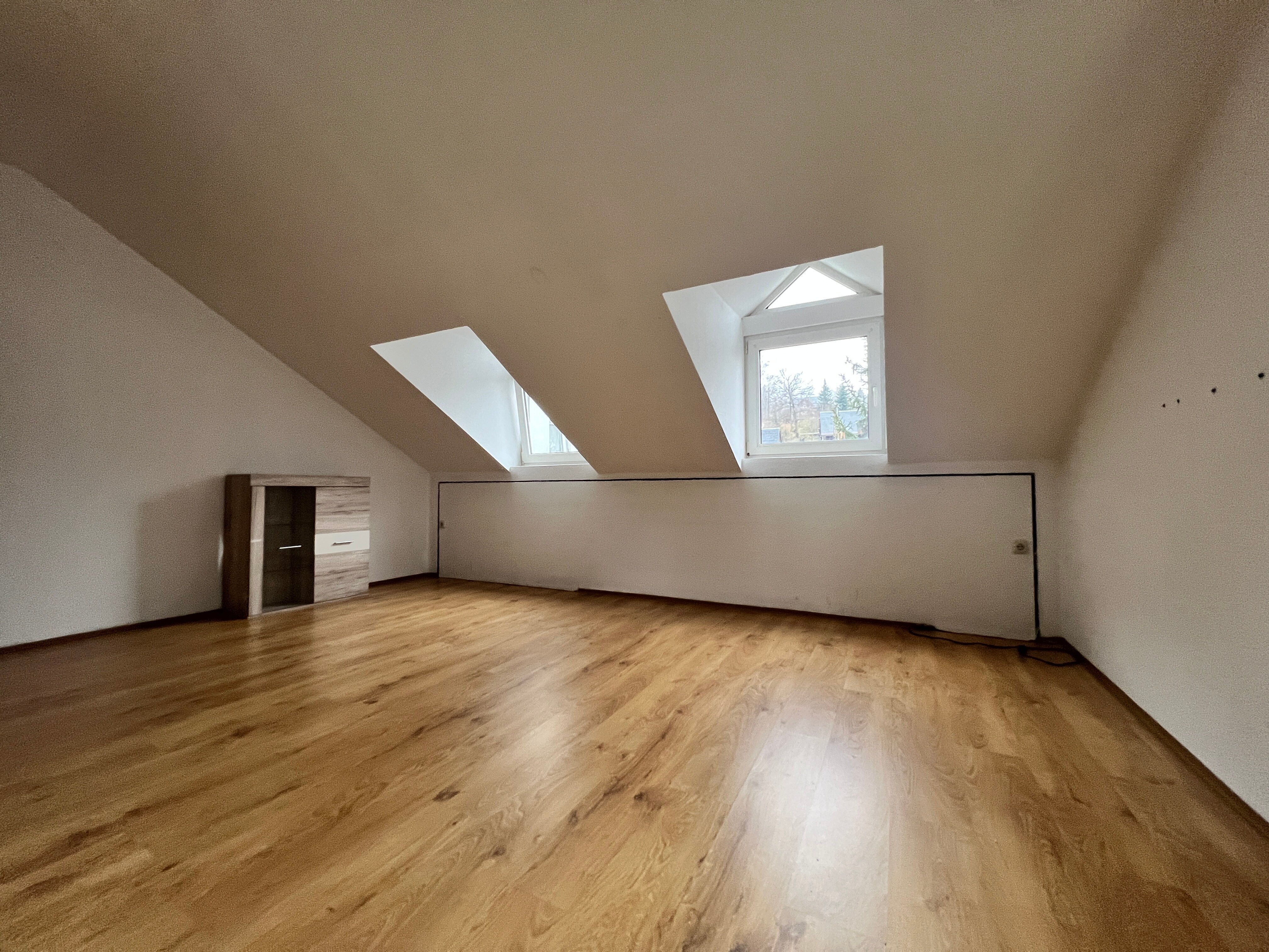 Wohnung zur Miete 345 € 2 Zimmer 70 m²<br/>Wohnfläche Auerbacherstrsße 137 Sachsenberg Klingenthal 08248