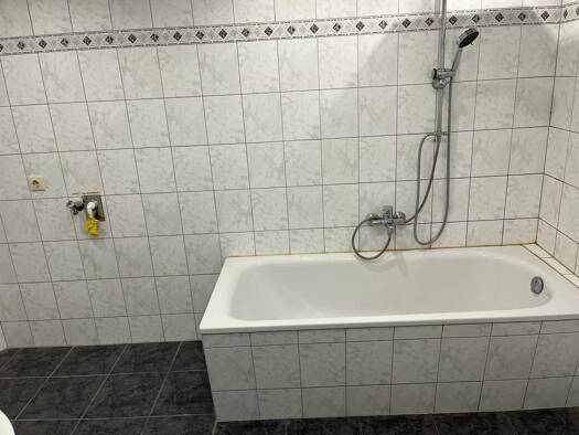 Wohnung zur Miete 380 € 3 Zimmer 75,4 m² Geschoss 3/4 frei ab sofort Rauschwalde Görlitz 02827