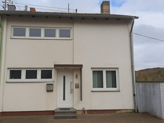 Einfamilienhaus zum Kauf provisionsfrei 235.000 € 5 Zimmer 138 m² 385 m² Grundstück Quierschied 66287