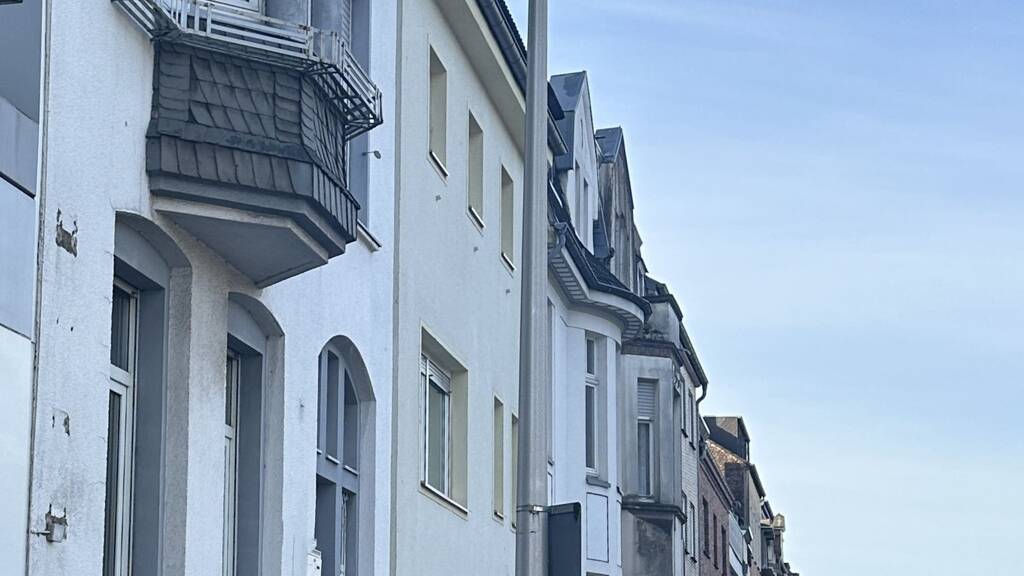 Bürofläche zur Miete 550 € 4 Zimmer 80 m² Bürofläche Rölsdorf Düren 52355