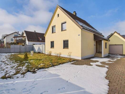 Grundstück zum Kauf 289.000 € 790,6 m² Grundstück frei ab sofort Hart a. d. Alz Garching 84518