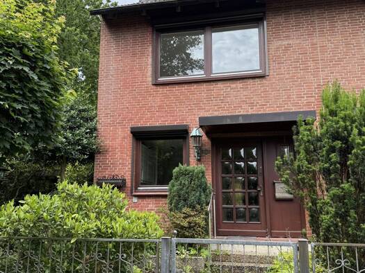 Reihenendhaus zur Miete 1.550 € 5 Zimmer 110 m² 407 m² Grundstück frei ab 16.09.2026 Neu Wulmstorf Neu Wulmstorf 21629