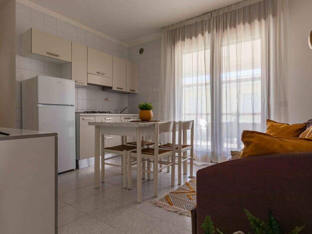 Wohnung zum Kauf provisionsfrei 235.000 € 2 Zimmer 50 m² 2. Geschoss frei ab sofort Via Pegaso Bibione 30028