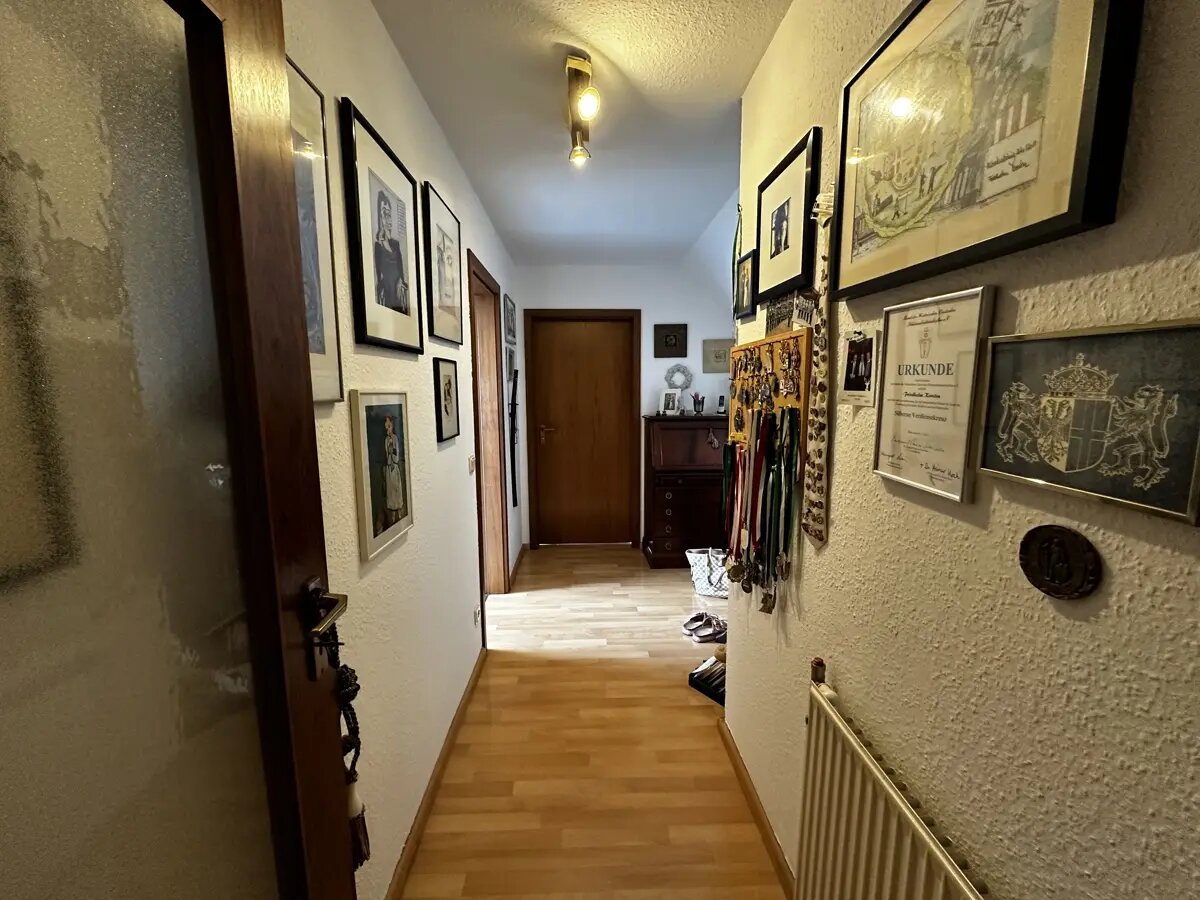 Wohnung zum Kauf provisionsfrei 150.000 € 2 Zimmer 95 m²<br/>Wohnfläche ab sofort<br/>Verfügbarkeit Adolf-Flecken-Straße 9 Innenstadt Neuss 41460