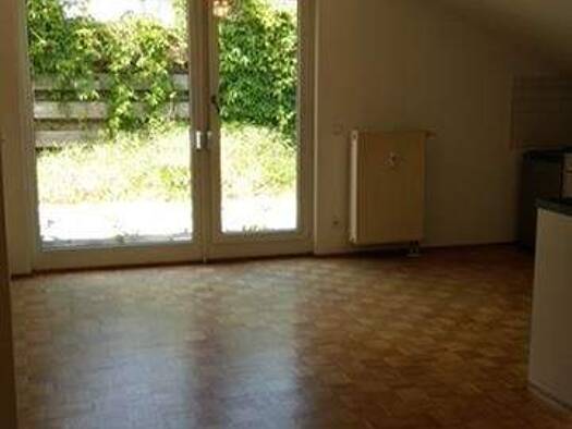 Wohnung zur Miete 750 € 2 Zimmer 69 m² Uttenreuth 91080