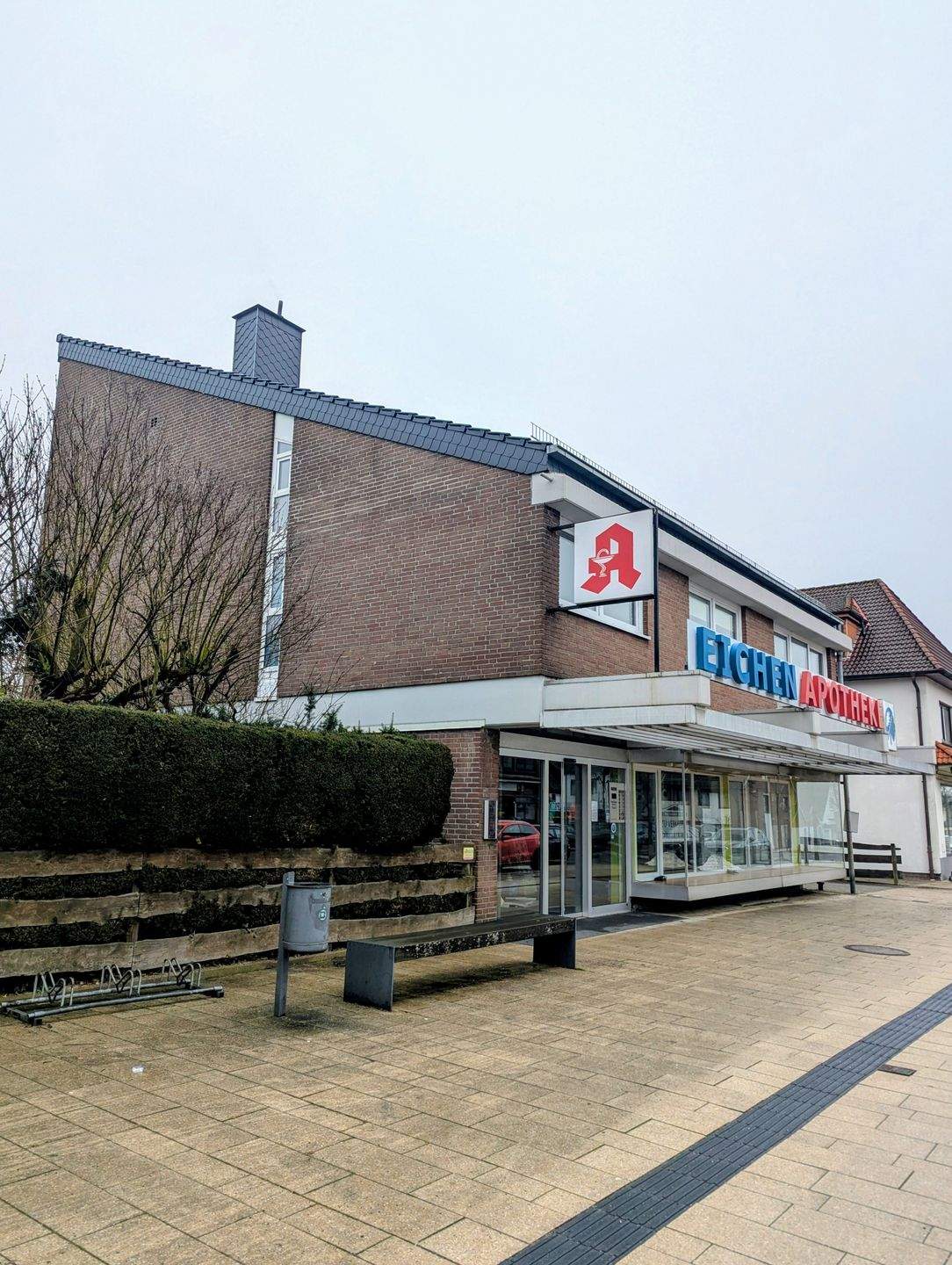 Immobilie in Oyten - Wohn-Geschäftshaus - alte Eichenapotheke - zentral in OYTEN - Bild 1