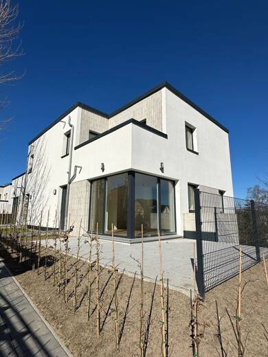 Haus zur Miete 2.172 € 173,6 m² Lütjenburger Str.17a Bad Malente-Gremsmühlen Malente 23714