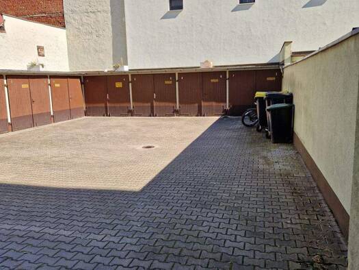 Garage zur Miete provisionsfrei 75 € Geibelstraße 13 Steinbühl Nürnberg 90459