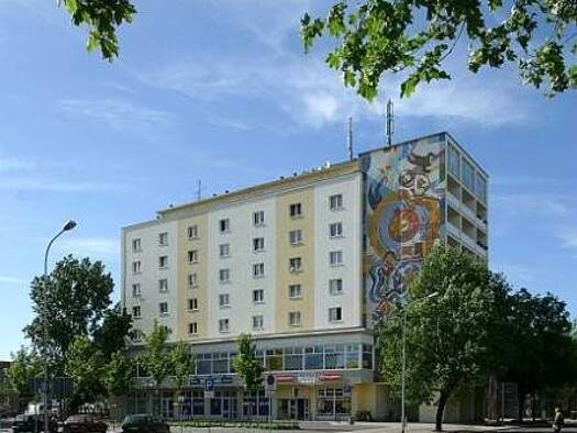 Studio zur Miete 179 € 1 Zimmer 21 m² 4. Geschoss König-Heinrich-Str. 12 Merseburg 06217