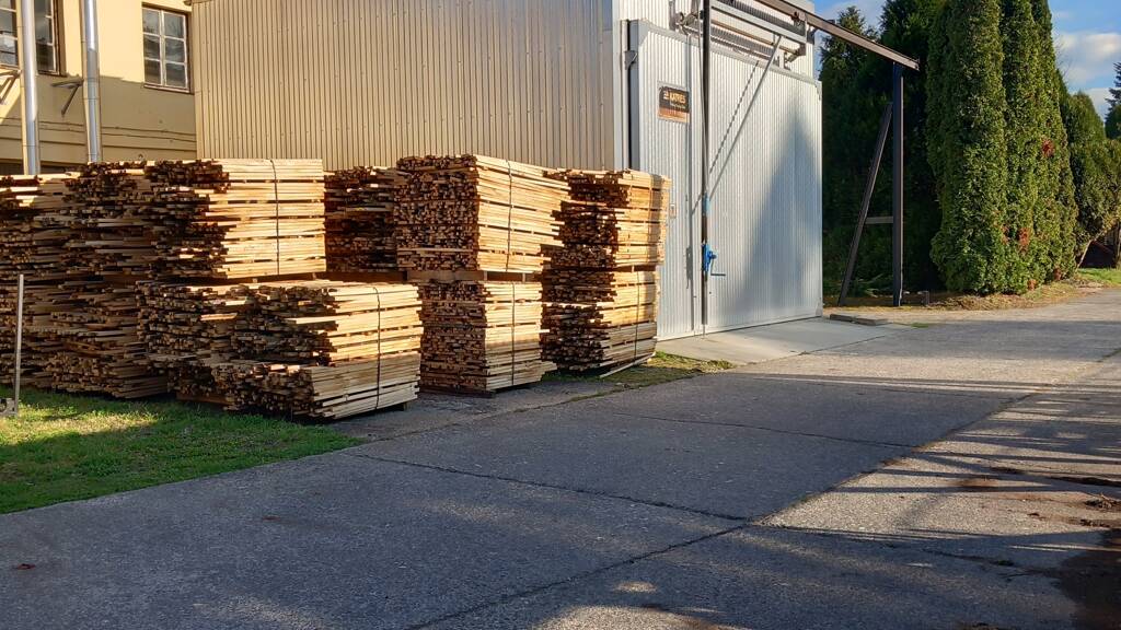 Freifläche zum Kauf 539.000 € 3.890 m² Lagerfläche Bázakerettye 8887