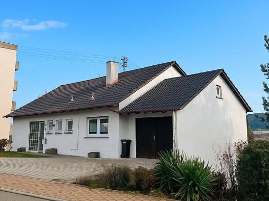 Einfamilienhaus zum Kauf 450.000 € 5 Zimmer 123 m² 633 m² Grundstück Güglingen 74363