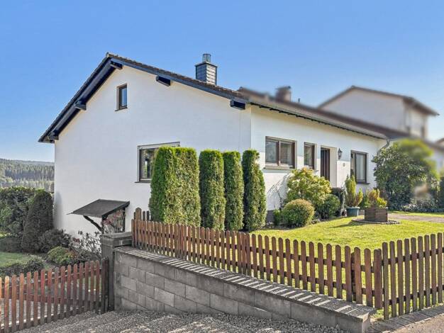 Mehrfamilienhaus zum Kauf 219.000 € 5 Zimmer 172 m² 533 m² Grundstück Büscheich Gerolstein 54568