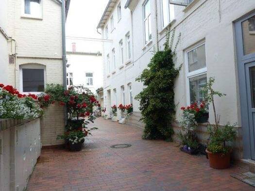 Wohnung zur Miete 750 € 2 Zimmer 70 m² 1. Geschoss frei ab 01.12.2026 Altstadt Lüneburg 21335