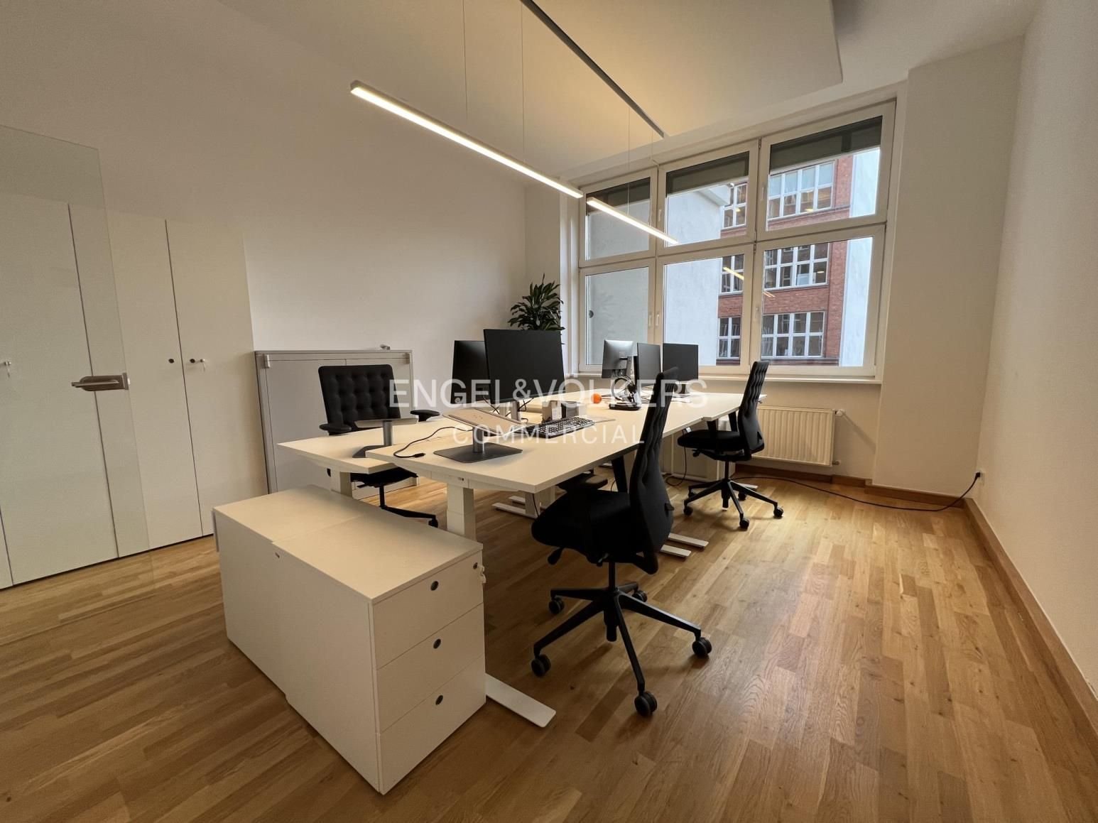 Büro-/Praxisfläche zur Miete 37,20 € 494 m²<br/>Bürofläche ab 188,8 m²<br/>Teilbarkeit Mitte Berlin 10115