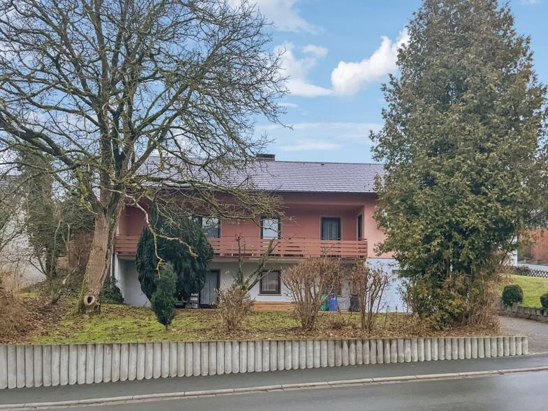 Einfamilienhaus zum Kauf 179.900 € 7 Zimmer 160 m² 1.560 m² Grundstück Marktleugast Marktleugast 95352