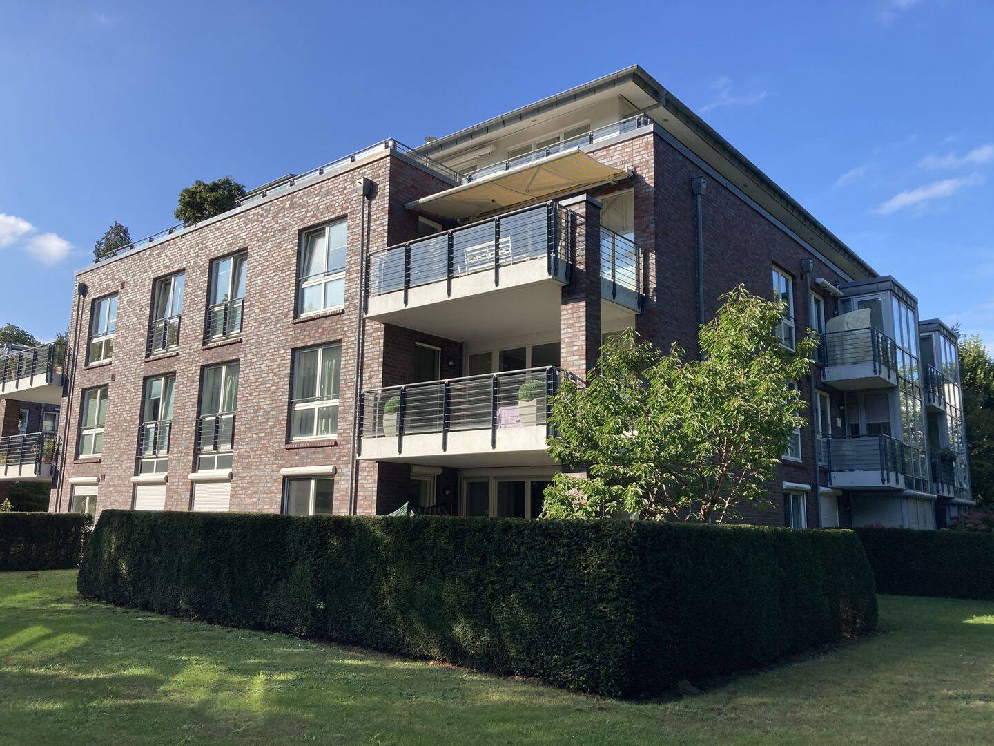 Property thumbnail 6