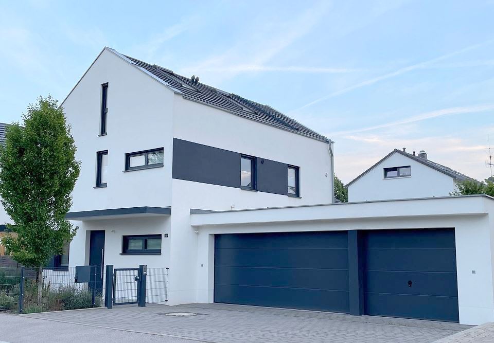 Einfamilienhaus zum Kauf provisionsfrei 7 Zimmer 183 m²<br/>Wohnfläche 460 m²<br/>Grundstück 30.09.2026<br/>Verfügbarkeit Stockdorf Gauting 82131