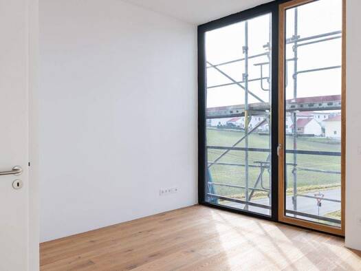 Wohnung zum Kauf - Erstbezug provisionsfrei 895.000 € 3 Zimmer 116,1 m² 2. Geschoss Preisenberg Landshut 84036