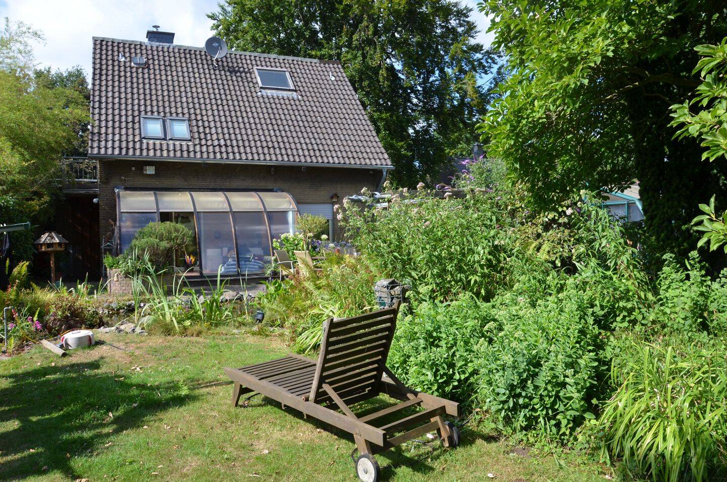 Teilrenoviertes Einfamilienhaus mit Wintergarten und weitläufigem Garten in Randlage von Moers – Moers – Vorschaubild 4