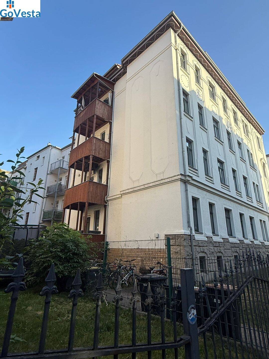 Property thumbnail 3