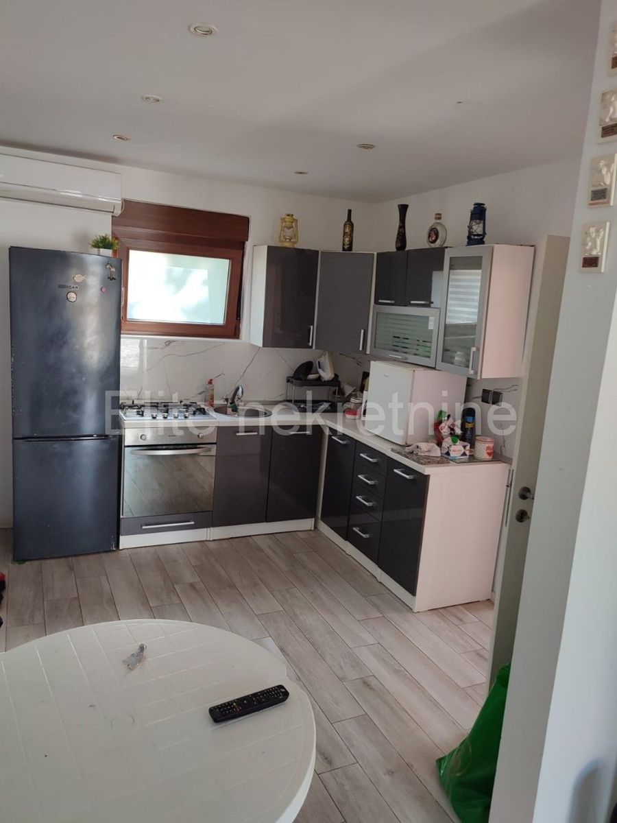 Haus zum Kauf 206.000 € 2 Zimmer 50 m²<br/>Wohnfläche Jadranovo