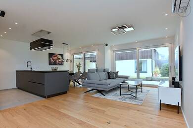 Wohnung zur Miete Wohnen auf Zeit 3.190 € 4 Zimmer 125 m² frei ab sofort Diezenhalde / Grund Böblingen 71034
