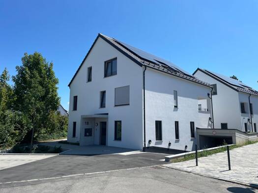 Wohnung zum Kauf - Erstbezug provisionsfrei 645.000 € 2,5 Zimmer 80 m² Geschoss 2/2 frei ab sofort Amselweg 18 Langenargen Langenargen 88085