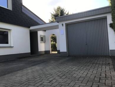 Einfamilienhaus zur Miete 2.100 € 5,5 Zimmer 150 m² 765 m² Grundstück frei ab 01.10.2025 Stiepel Bochum 44797